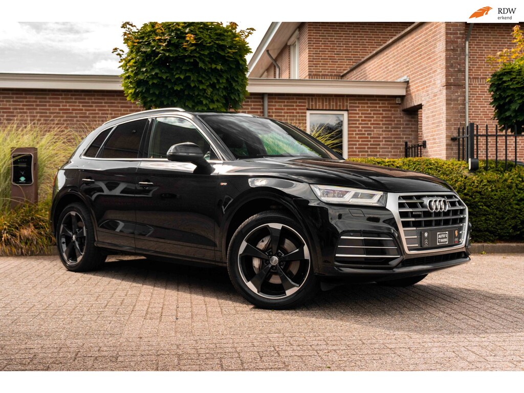 Audi Q5 50 TFSI e Quattro S Edition 300 PK Virtual Keyless Stoelverwarming Elek.Trekhaak 20''
