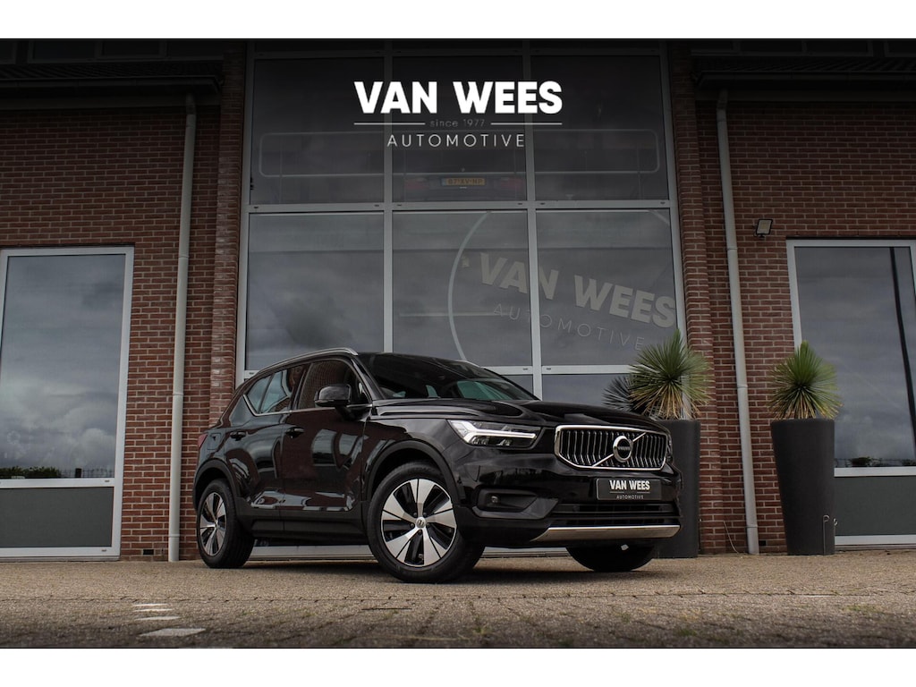 Volvo XC40 1.5 T5 Recharge Business Pro | 1e eigenaar | NL auto | Cruise control adaptief | Stoelverwarming | Navigatie | Bluetooth | LED | Climate control | PDC | 18 inch