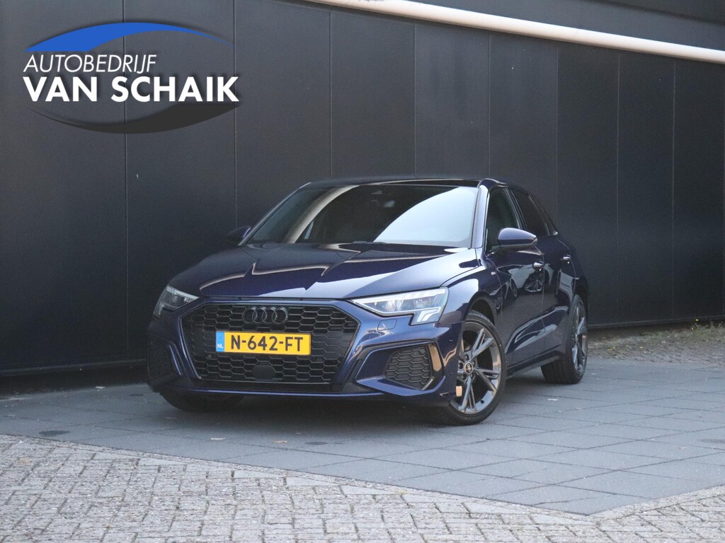 Audi A3 Sportback 30 TFSI S edition | PANO | CAMERA | NAVI | APPLE CARPLAY | CRUISE |
