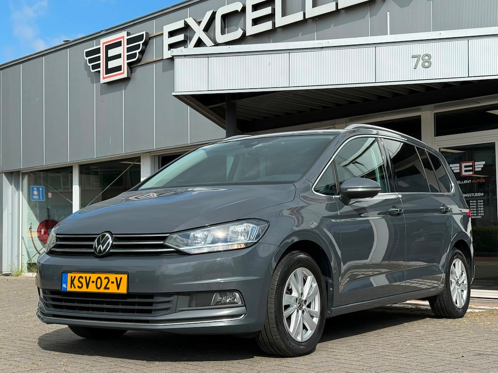 Volkswagen Touran 1.5 TSI DSG Highline | Navigatie | 7 P