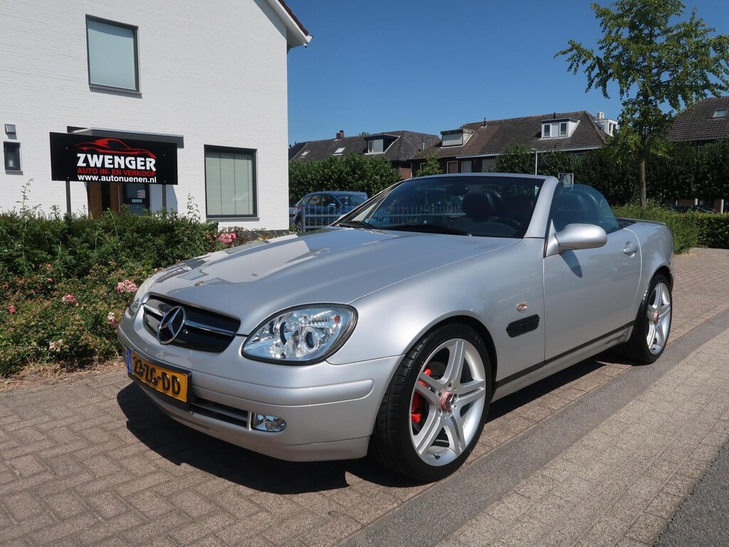 Mercedes-Benz SLK 230 K Aut NAVIGATIE|BLUETOOTH|AIRCO|CRUISECONTROL|STOELVERWARMING|ZEER MOOI|PERFECT ONDERHOUDEN