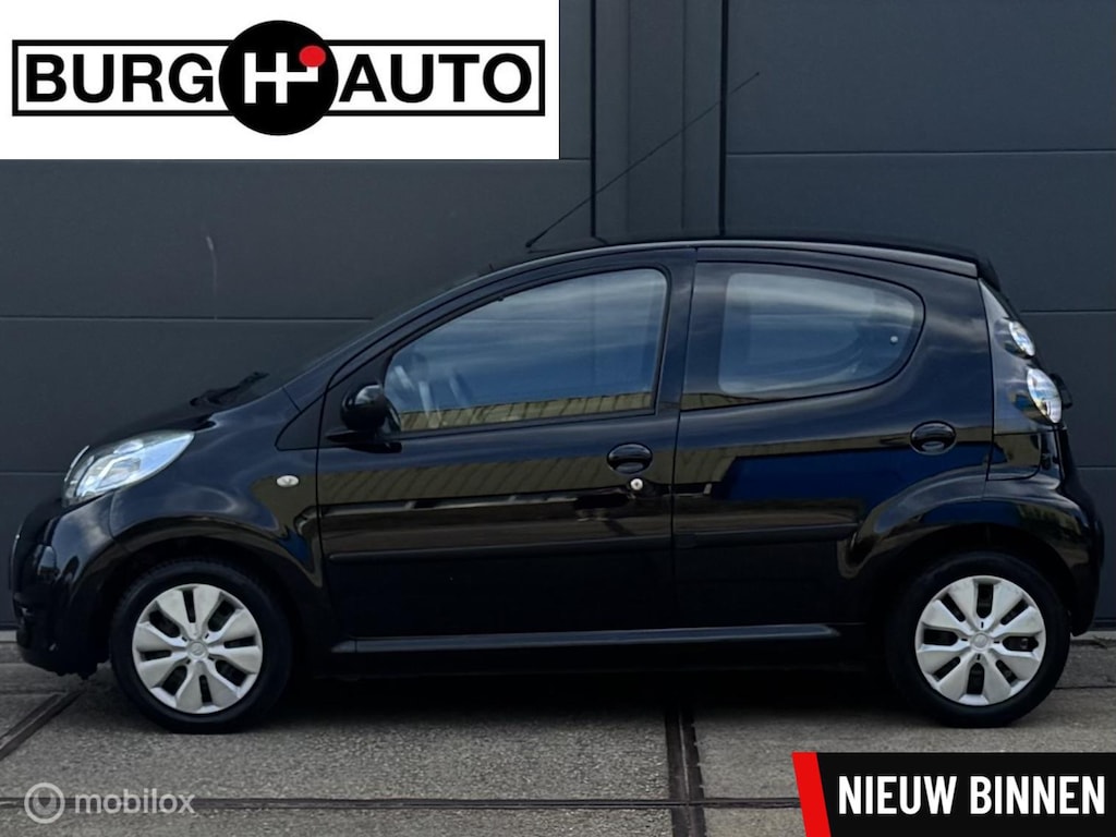 Citroën C1 1.0-12V Ambiance 5 deurs - AIRCO - EL. RAMEN - CPV - RADIO/CD - STUURBEKRACHTIGING - 2E EIGENAAR - NAP - NL AUTO - NIEUWE APK BIJ AFLEVERING -