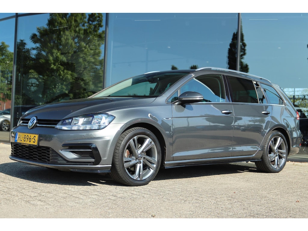 Volkswagen Golf VARIANT 1.0 TSI HIGHLINE BUSINESS R-LINE | CARPLAY | AFN. TREKHAAK | VIRT. COCKPIT | ACC | LMV
