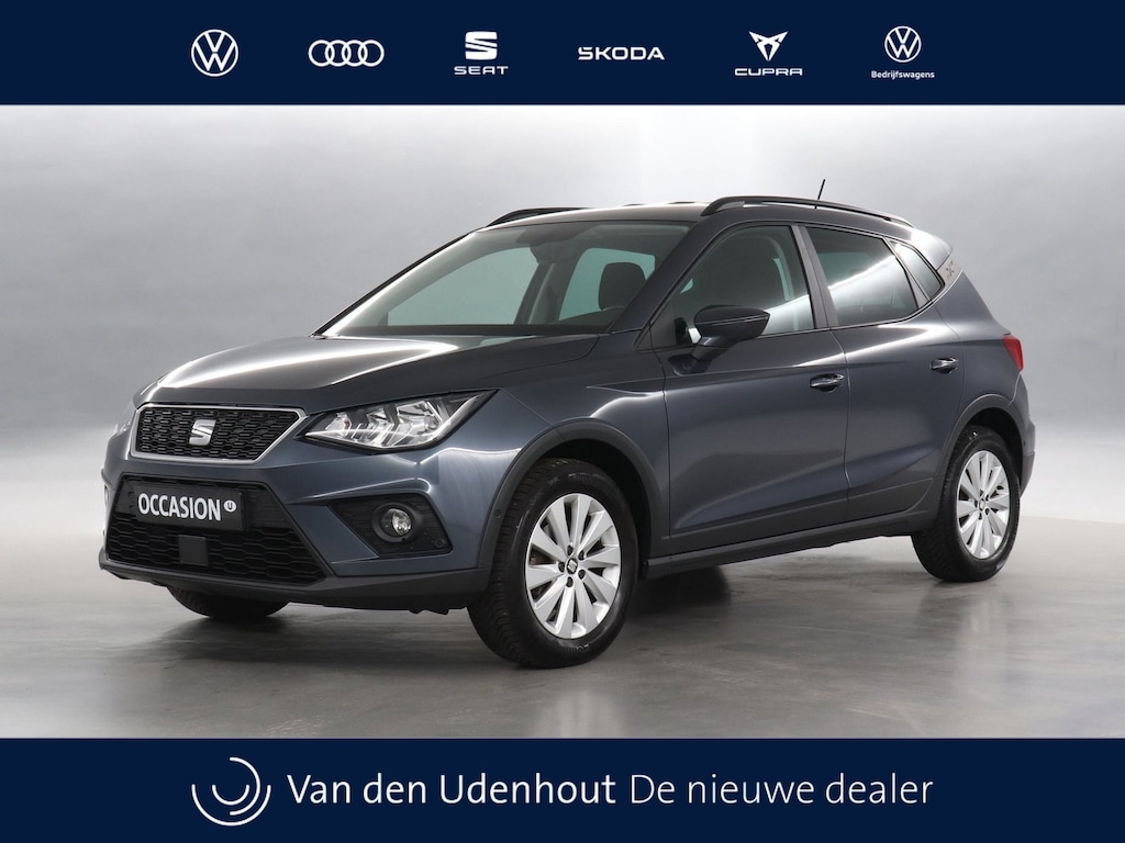 SEAT Arona 1.0 TSI 95pk Style Business Intense / Navigatie / Keyless / Camera / Trekhaak