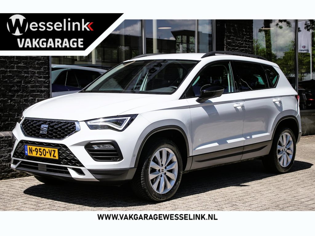 SEAT Ateca 1.5 TSI Style Business Intense | Leder | 1800kg trekgewicht | Trekhaak | All Season banden |