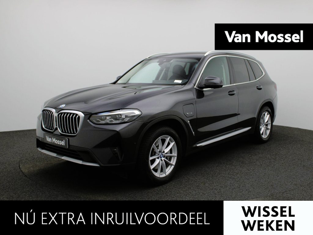 BMW X3 xDrive30e | TREKHAAK | LEER | CAMERA | NAVIGATIE | STOELVERWARMING
