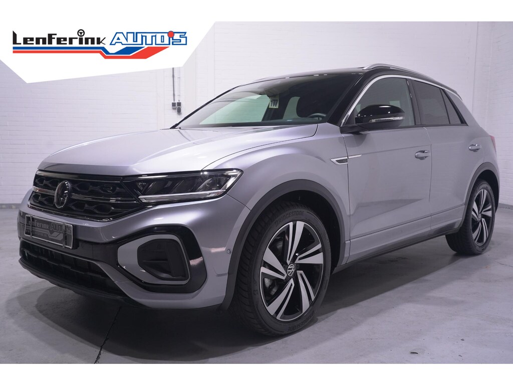 Volkswagen T-Roc 1.5 TSI R-Line Apple Carplay Panodak Stoelverwarming Achteruitrijcamera Digital Display