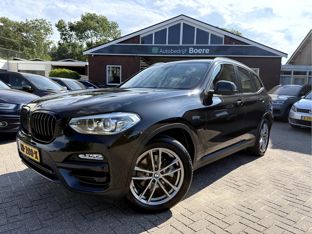 BMW X3 sDrive18d 150pk High Executive Leer, Navi, Trekhaak