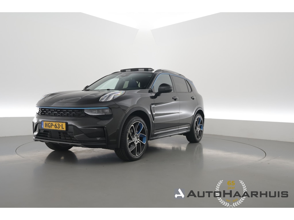 Lynk & Co 01 1.5 PHEV MY23 | Rijklaar! | Zwartehemel | Afn. Trekhaak | Pano | 360*+ PDC | Adapt. Cruise | Memory | Stoelverw. | Apple CarPlay V