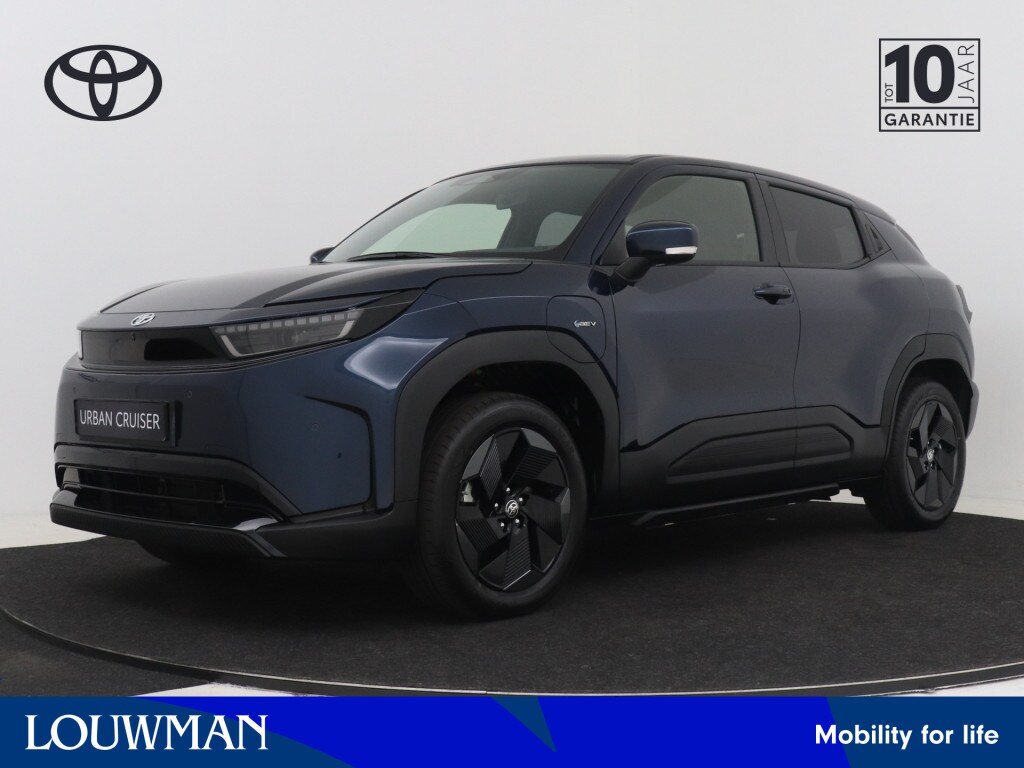 Toyota Urban Cruiser Dynamic 61 kWh