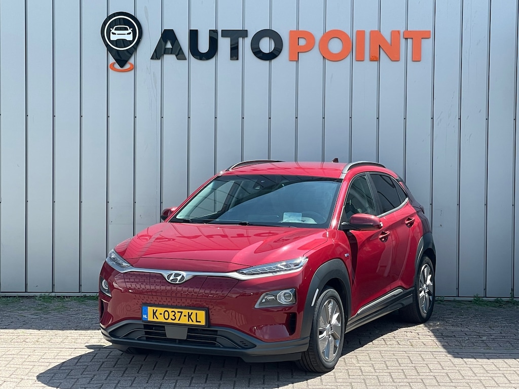 Hyundai Kona Electric EV Premium 64 kWh WARMTEPOMP SOH96% ORG NL|CAMERA|MEMORYSEAT|BLINDSPOT|STOEL+STUURVRM|LEER|LANE.ASSIST|ADAPT.CRUISE|