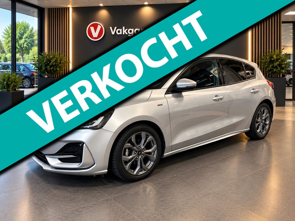 Ford Focus 1.0 EcoBoost Hybrid ST Line / automaat / stuur en stoel verwarming / led