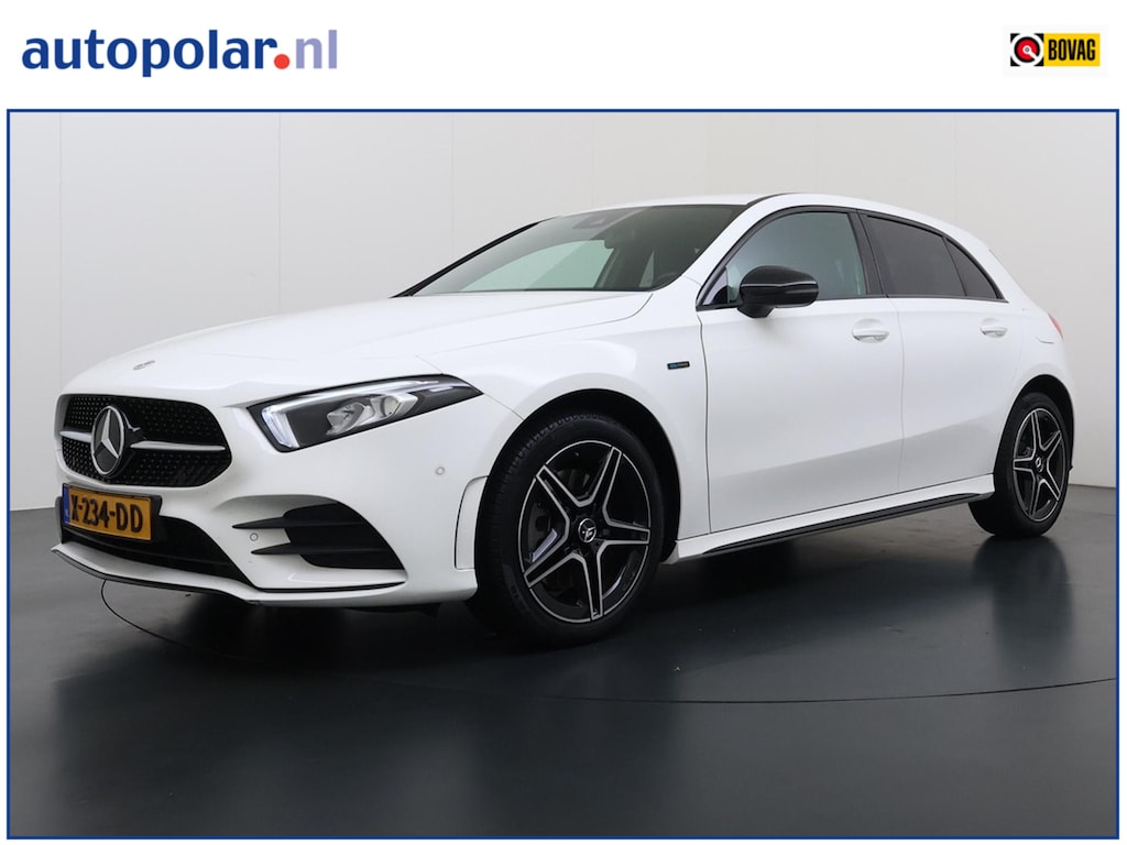Mercedes-Benz A-klasse A250e Business Solution AMG Limited Carplay/18inch/Ambientlight etc.