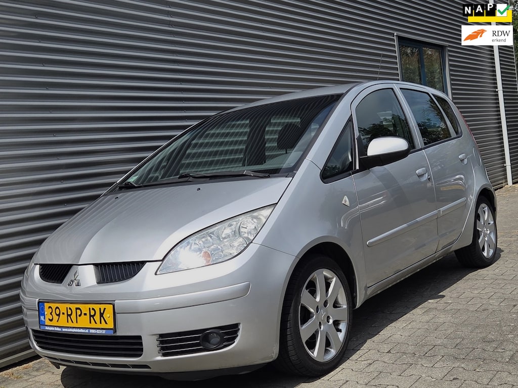 Mitsubishi Colt 1.3 Invite 5drs 06-2005 Grijs Metallic 141dkm NAP!!