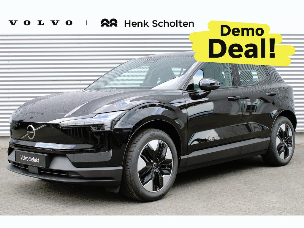 Volvo EX30 P3 Plus Europa 51 kWh | Demo deal | Stuurverwarming | Stoelverwarming | Elektrisch Verstelbare Stoelen Met Geheugen | BLIS | Elektrische Achterklep | Sfeerverlichting | Harman/Kardon | Google | Parkeersensoren Voor & Achter | Achteruitrijcamera | Keyless | Adaptieve Cruise Control | Pilot Assist | Lane Keeping | 18-Inch Lichtmetalen Velgen |