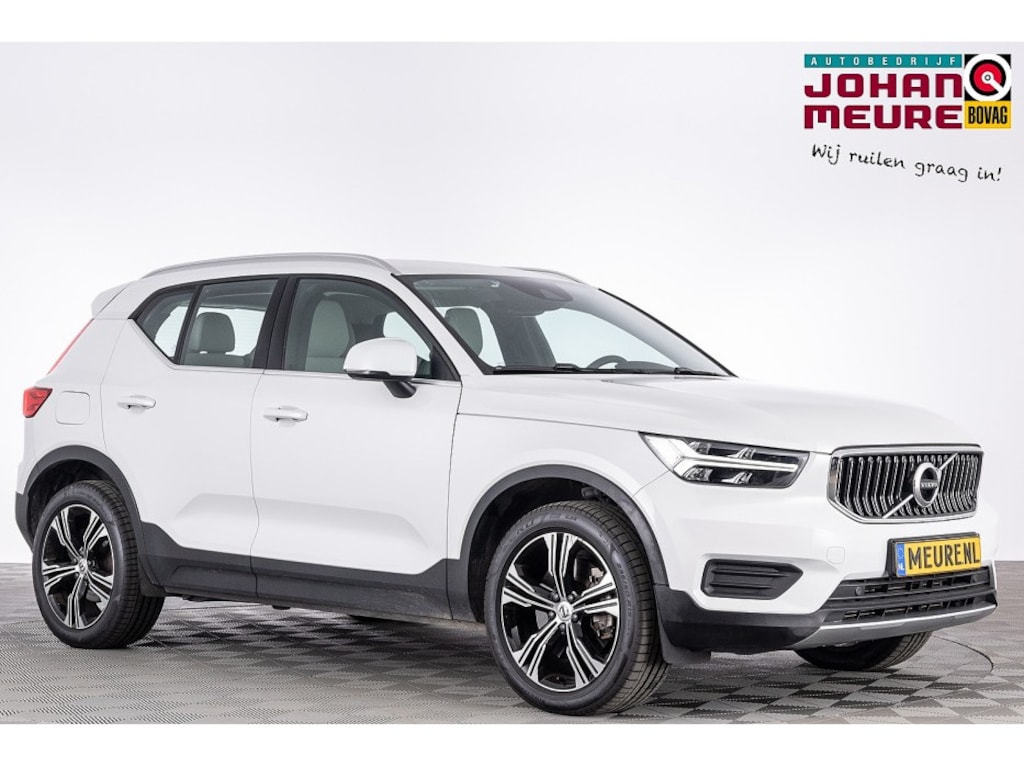 Volvo XC40 T5 Recharge Inscription | LEDER | Power seats | Full LED | PHEV .