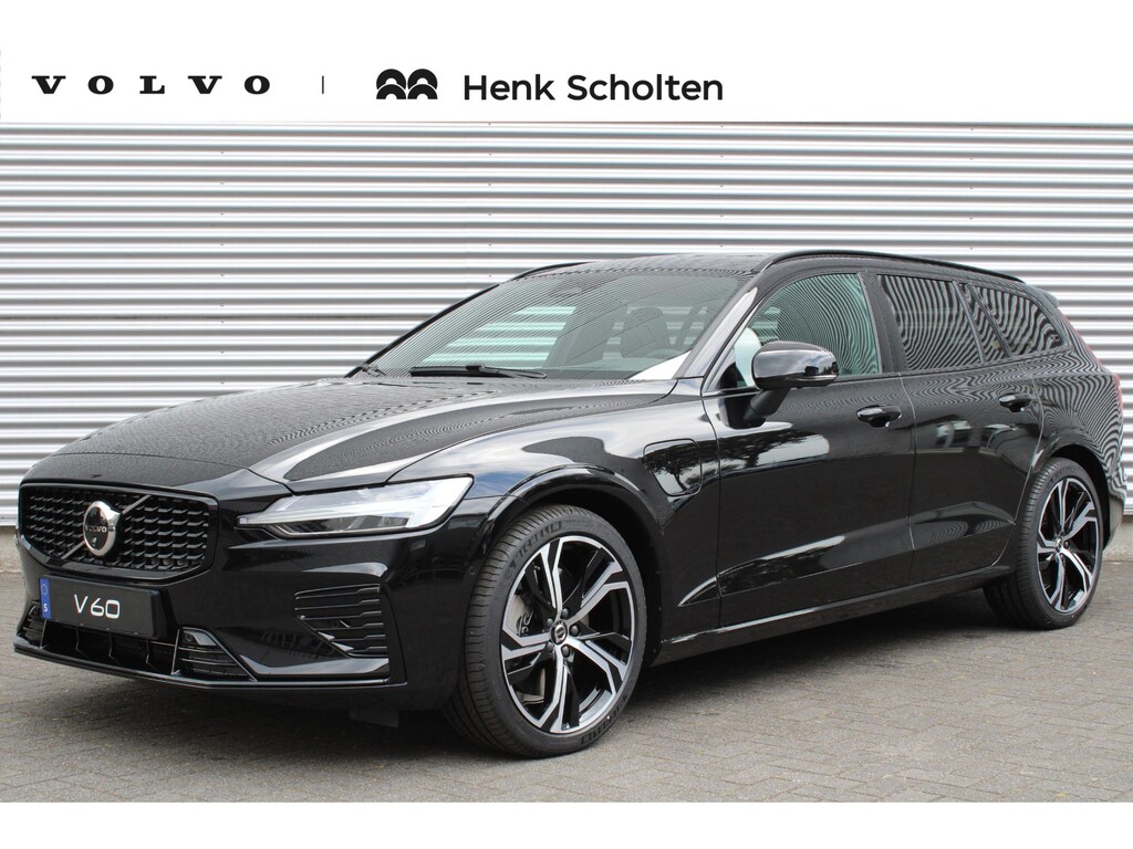 Volvo V60 2.0 T6 Plug-in hybrid AWD Plus Dark | Head-up Display | Panoramadak | Visual Park Assist incl. 360 Graden Camera | 19-Inch Lichtmetalen Velgen | | Getint Glas Achter | Nappa Leder/Open Grid Textiel Bekleding (Contourstoelen) | Adaptieve Cruise Control | Pilot Assist | Keyless Entry | Elektrische Achterklep | Stuurverwarming | Stoelverwarming Voor en Achter | Google | Parkeersensoren Rondom |
