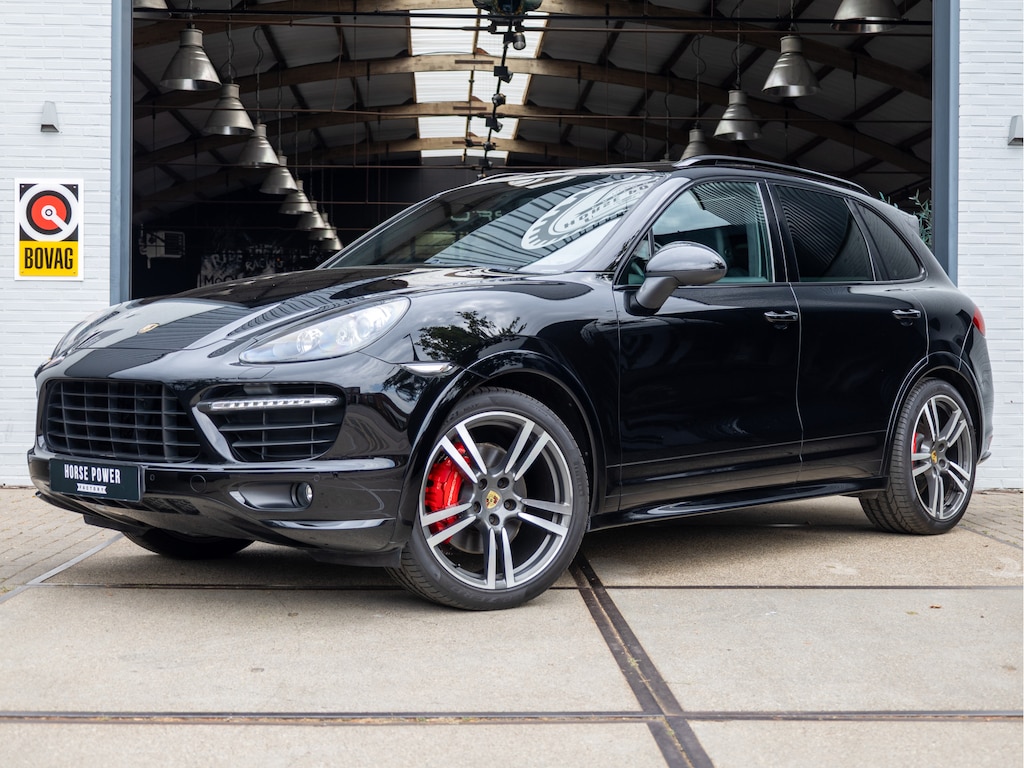 Porsche Cayenne 4.8 GTS *Pano | Luchtvering | Keyless | Navi | Leder/Alcantara | Cruise | Clima | Camera | Stoelverwarming | Memory*