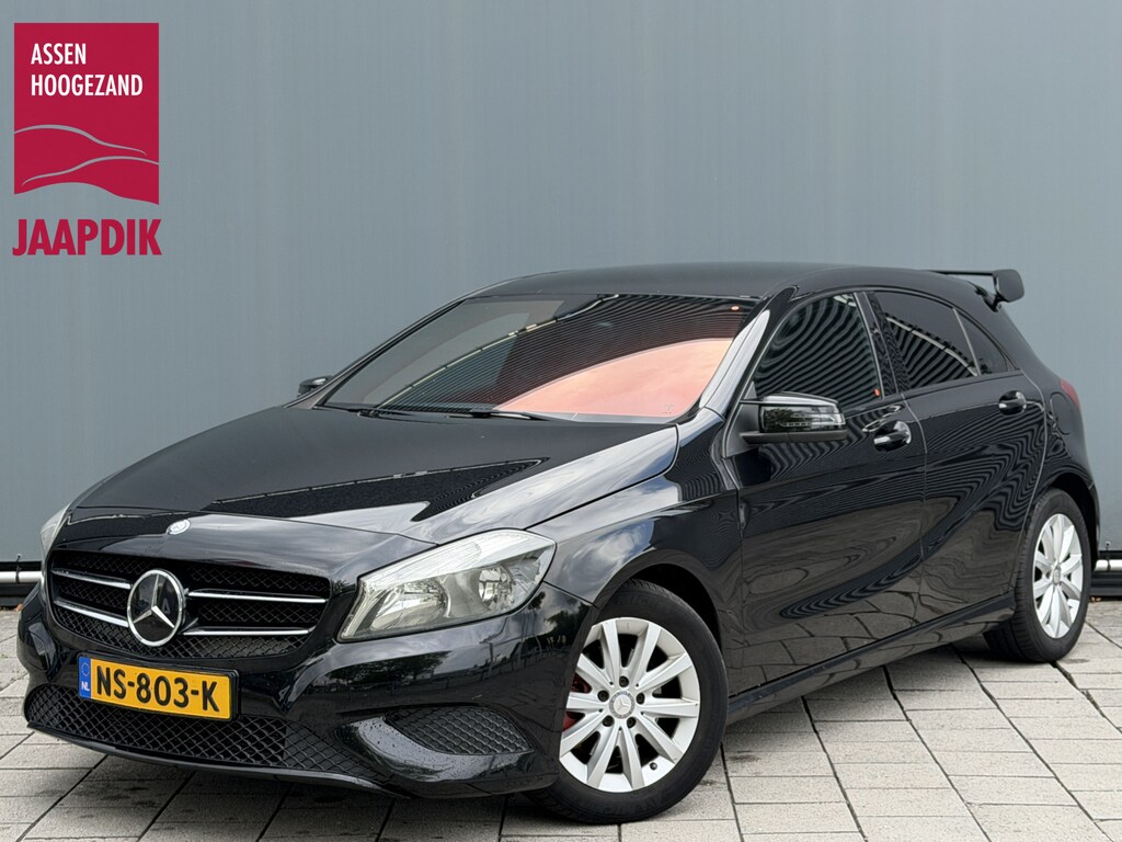 Mercedes-Benz A-klasse BWJ 2013 | 180 123PK Ambition | CLIMA | NAVI | SPORSTOELEN | ALCANTARA STUURWIEL | STOELVERW |