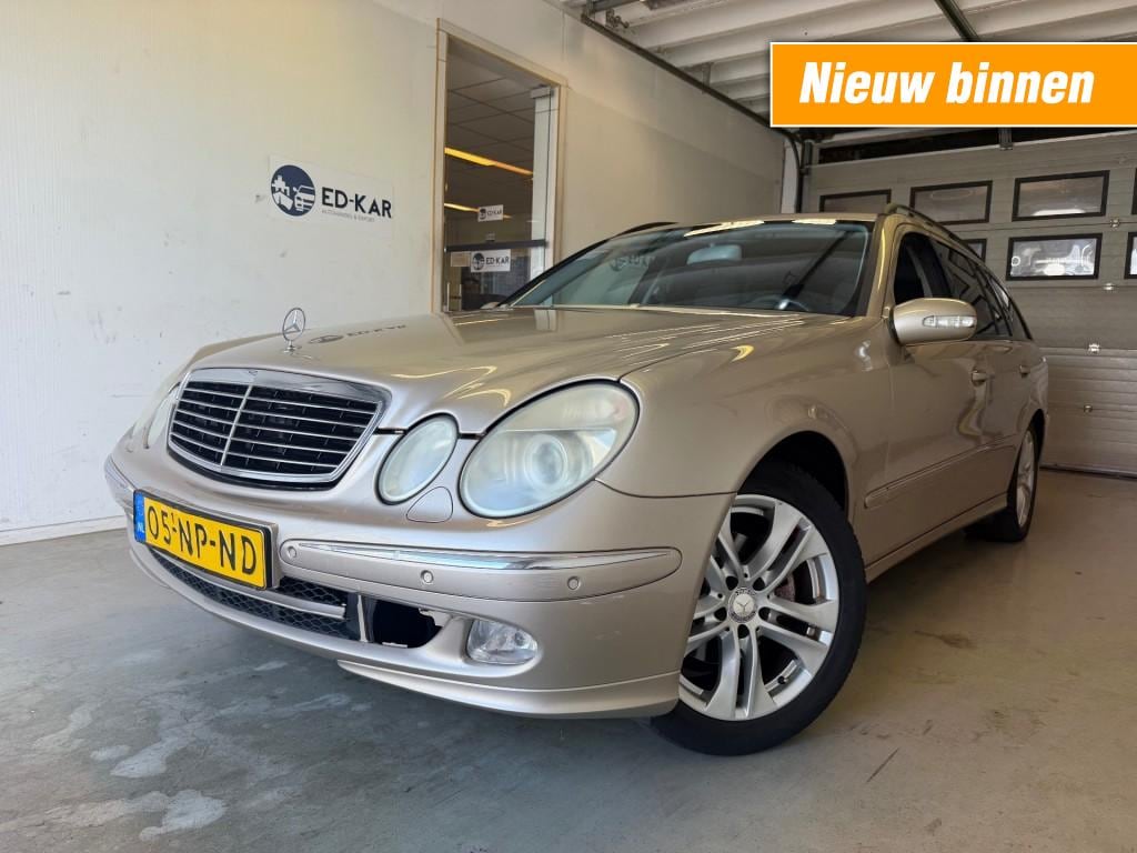 Mercedes-Benz E-klasse 240 Avantgarde AUT XENON PDC TREKHAAK RIJDT GOED NAP