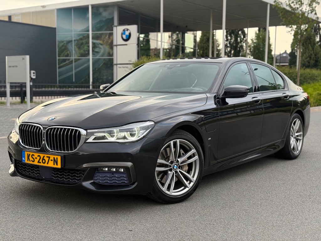 BMW 7-Serie 740e iPerformance High Executive PANO 360*CAMERA