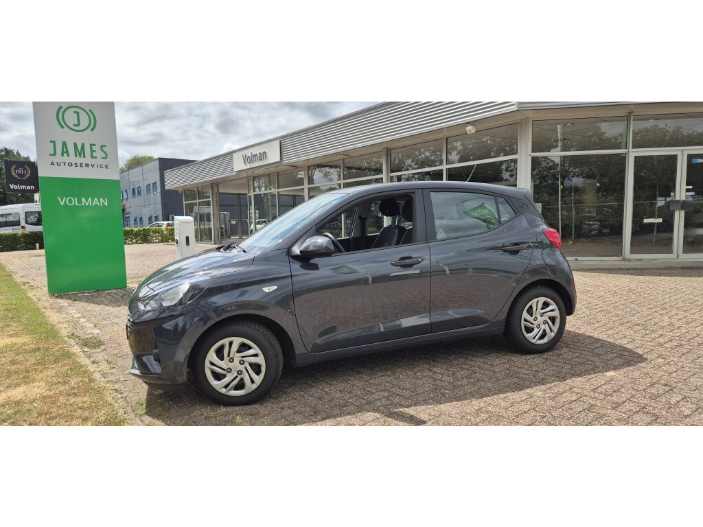 Hyundai i10 1.0 Comfort Smart Camera, Navigatie, Apple Android Carplay