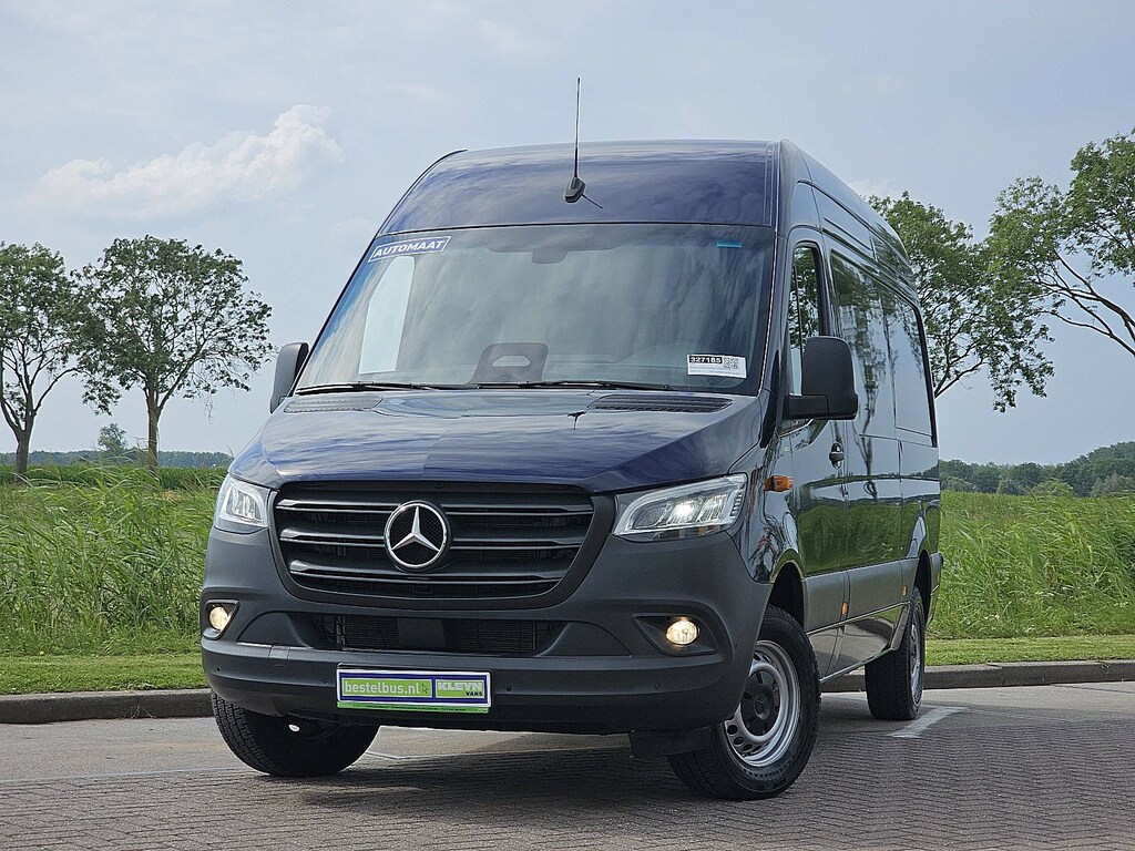 Mercedes-Benz Sprinter 317 L2H2 RWD Pro Mbux10 LED Navi Automaat Apple Carplay 3 Zits Airco Cruise Control Camera PDC Nieuw Model BPM Vrij Euro6 170 PK!
