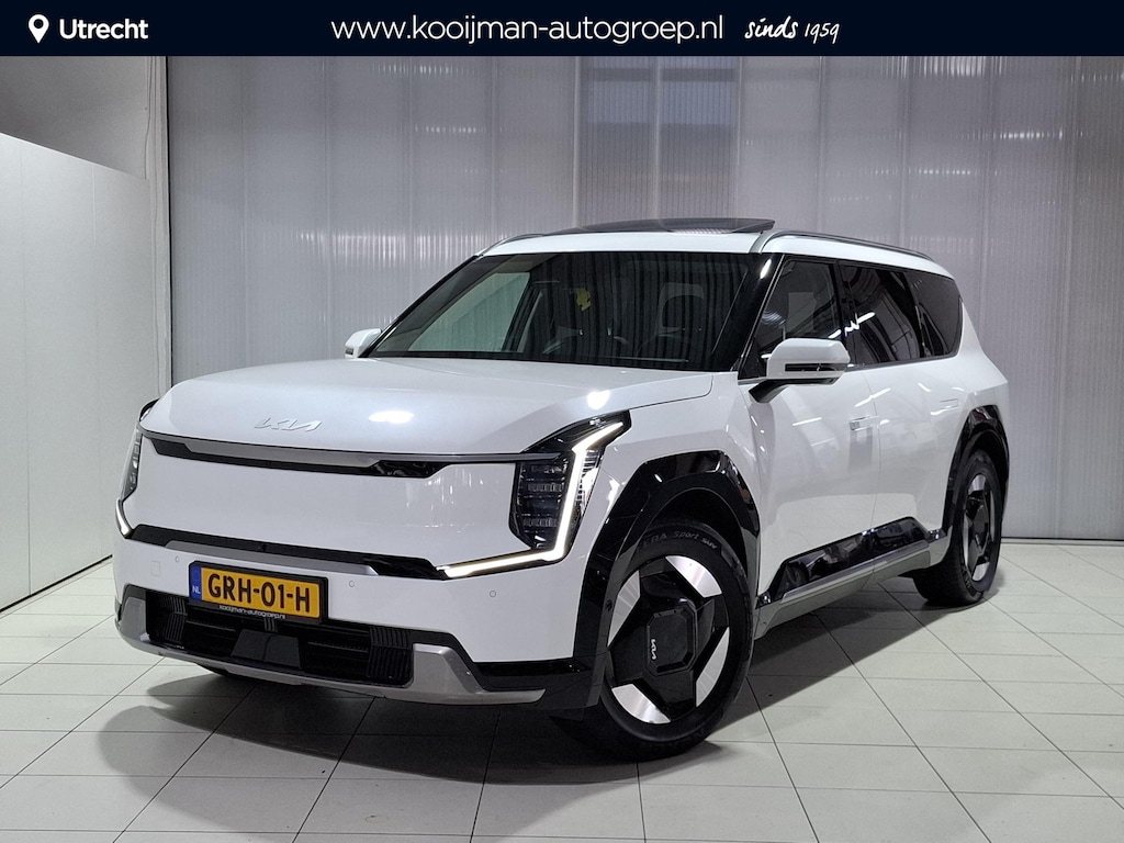 Kia EV9 Plus AWD 99.8 kWh Trekhaak, 2500 kilo trekgewicht, Schuif kanteldak, Stoel verkoeling, stoel verwarming.