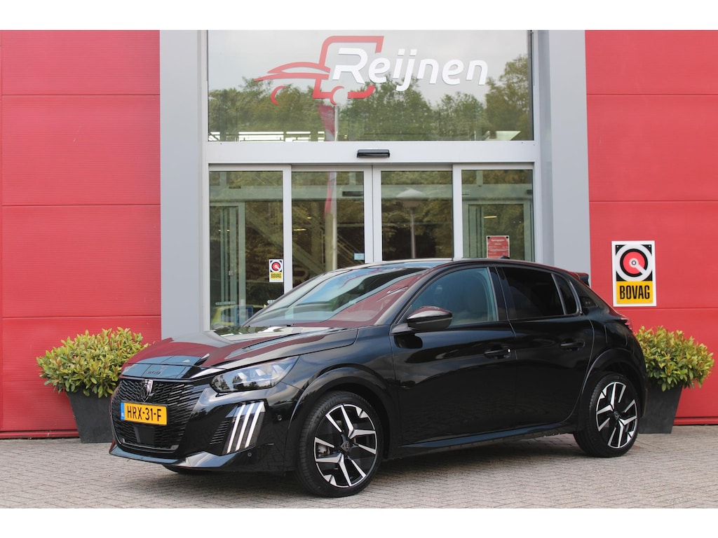 Peugeot 208 1.2 Hybrid 145PK AUTOMAAT GT | CAMERA VOOR + ACHTER | NAVIGATIE | DRAADLOZE APPLE CARPLAY/ANDROID AUTO | FULL LED KOPLAMPEN | LICHTMETALEN VELGEN 17" | DODEHOEK DETECTIE | DRAADLOZE TELEFOONLADER | KEYLESS ENTRY/START | DAB+ RADIO | ADAPTIVE CRUISE CONTROL | CLIMATE CONTROL |