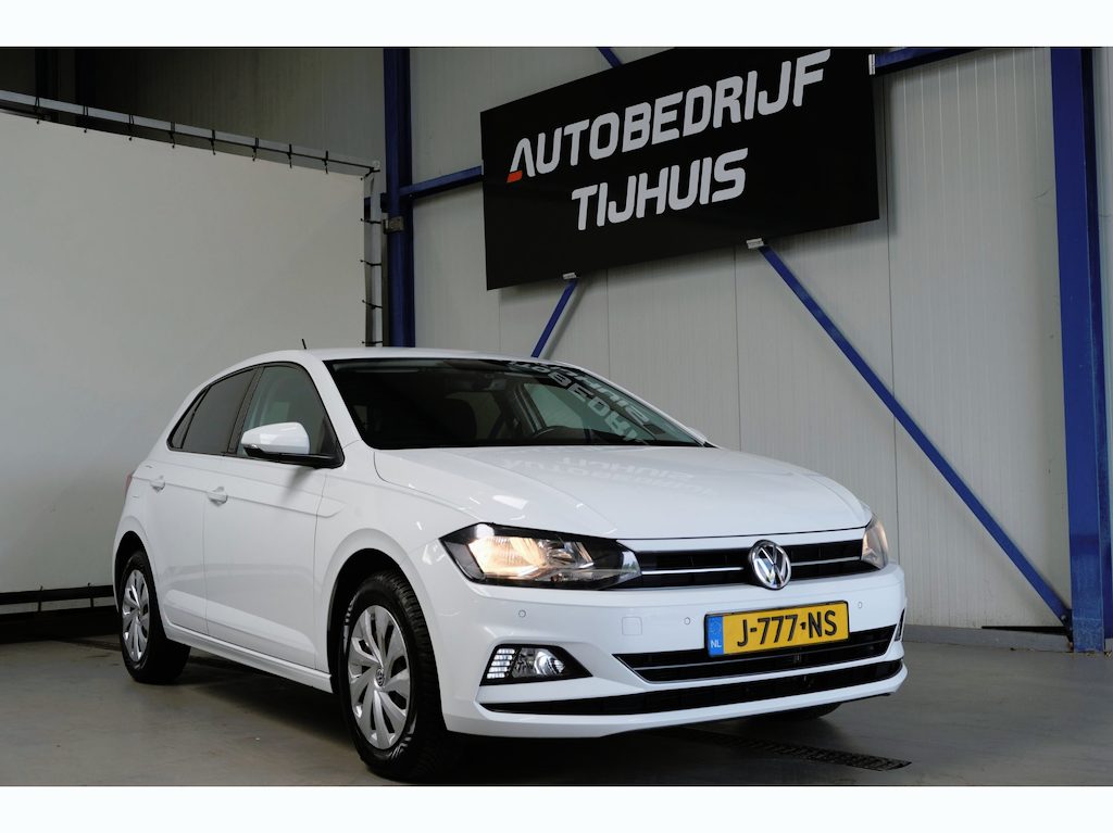 Volkswagen Polo 1.0 TSI Comfortline - N.A.P. Airco, Cruise, PDC, Navi, Carplay.