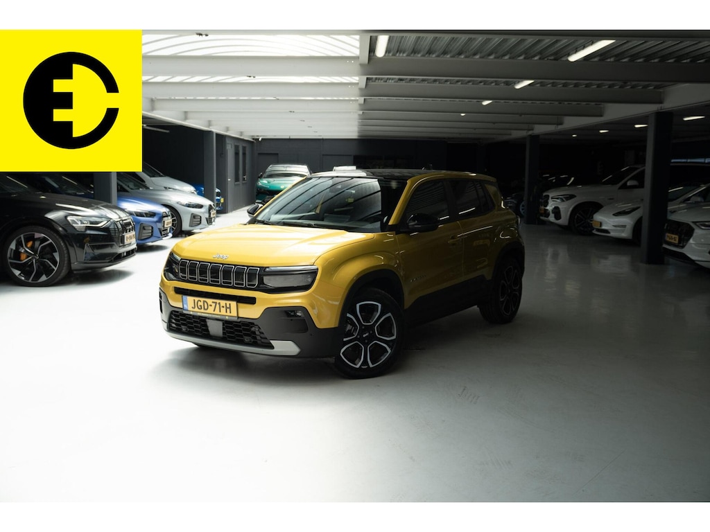Jeep Avenger Summit 54 kWh | SOH 97.9% | Pano dak | Cruise | Navi