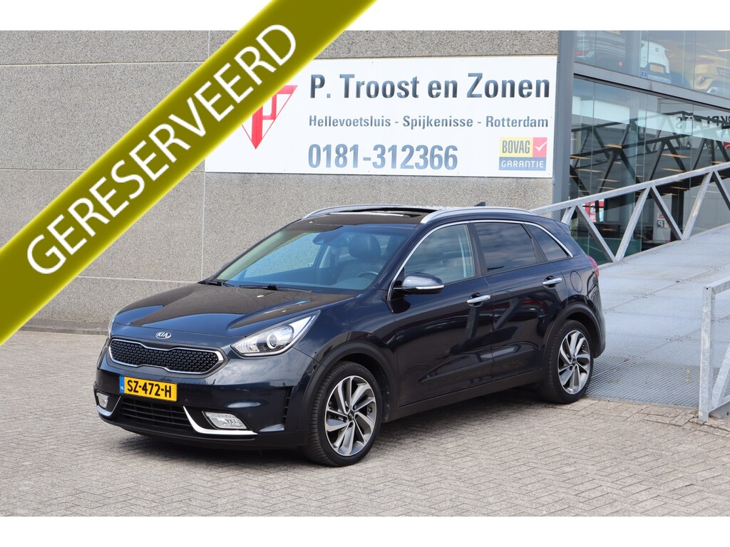 Kia Niro Hybrid 1.6 GDi Design Edition Panoramadak! Apple carplay/Achteruitrijcamera/Stoelverwarming/Stuurverwarming/Lane assist/Cruise control/Parkeersenosren/Climate control