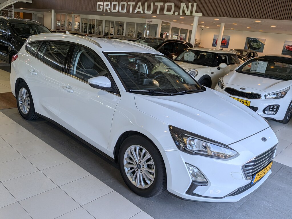Ford Focus Wagon 1.0 EcoBoost Titanium Business Automaat Apple Carplay, Trekhaak, Airco, Cruise Control