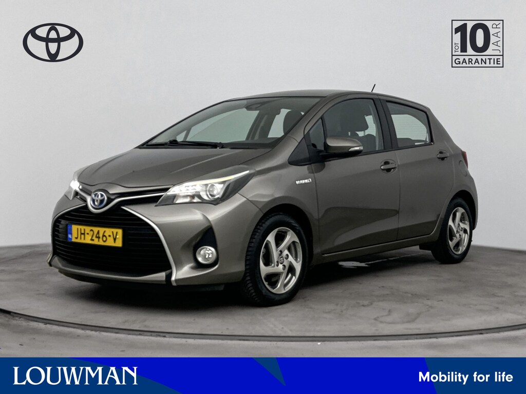 Toyota Yaris 1.5 Hybrid Lease Limited | Navigatie | Cruise Control | **