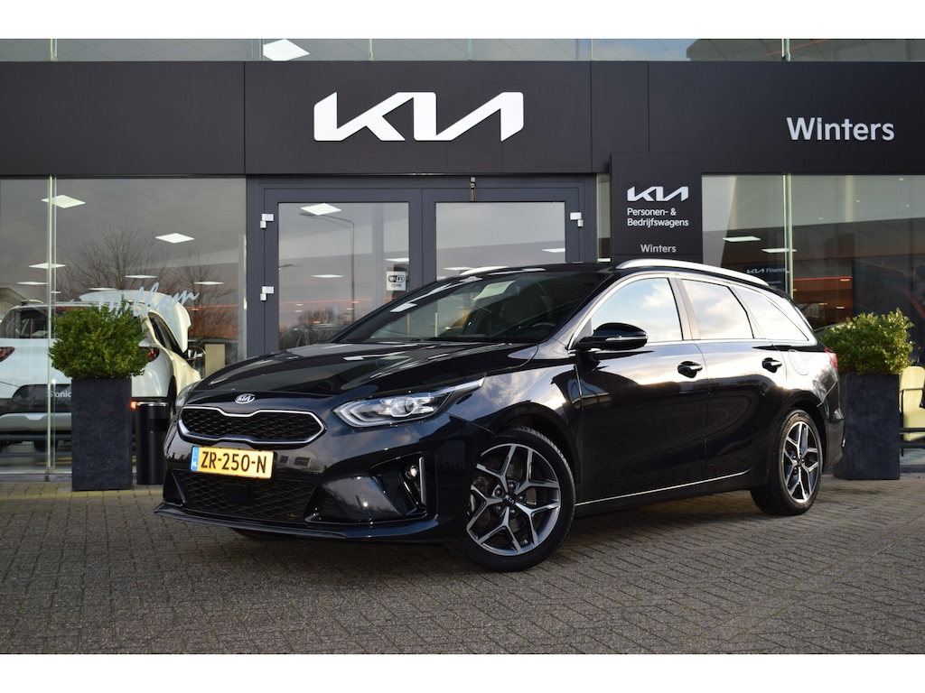 Kia Ceed Sportswagon 1.4 T-GDi GT-PlusLine | Navigatie | Camera | Stoelverwarming | Panoramadak | ECC-Airco | tot 10Jr.Kia Garantie |