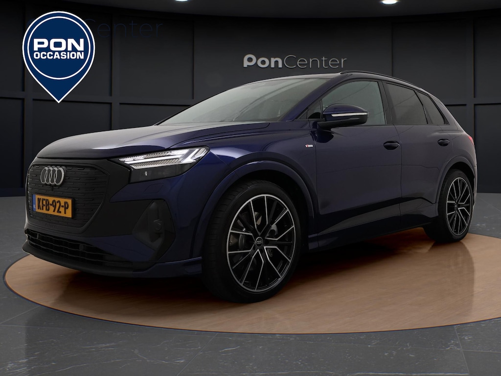 Audi Q4 e-tron 45 quattro S-line 82 kWh | Camera | Head-up Display | SONOS | ACC | Elek. Achterklep | Stoelverwarming | Sportstoelen | 20'' |