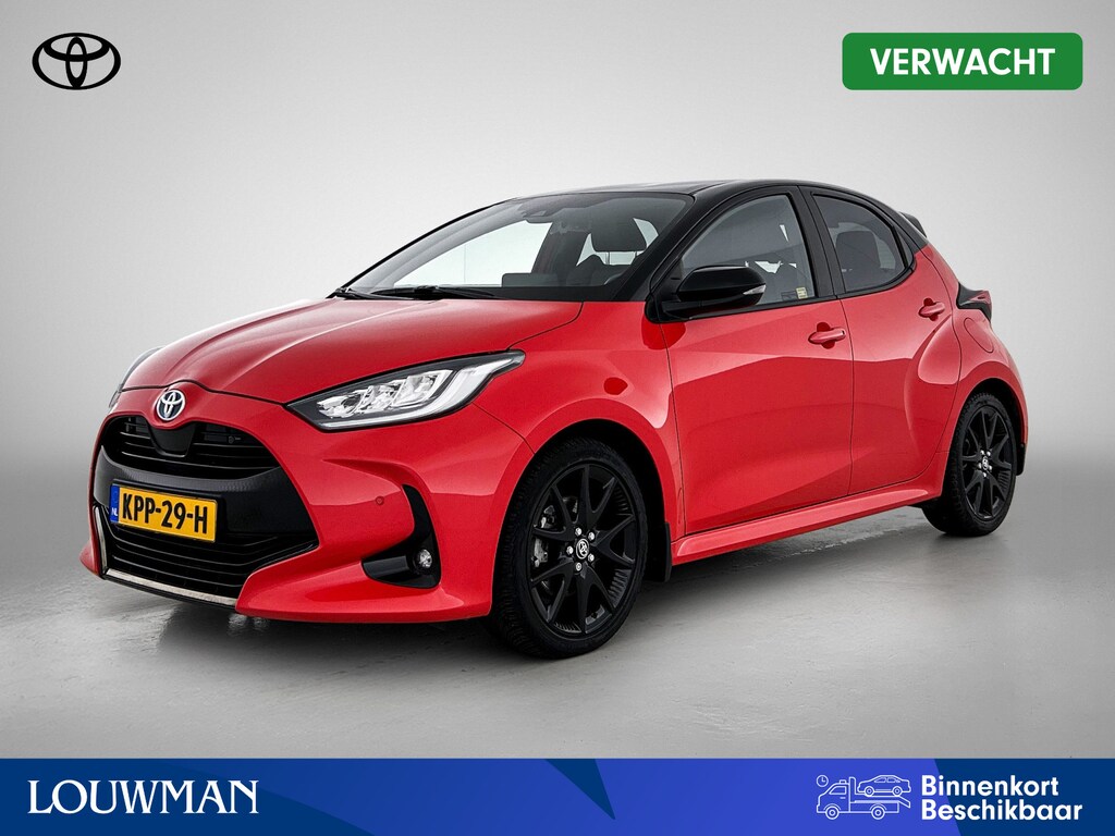 Toyota Yaris 1.5 Hybrid Executive | JBL | Head-UP display | Dodehoek detectie | Stoel+stuurverwarming | Parkeersensoren voor+achter |