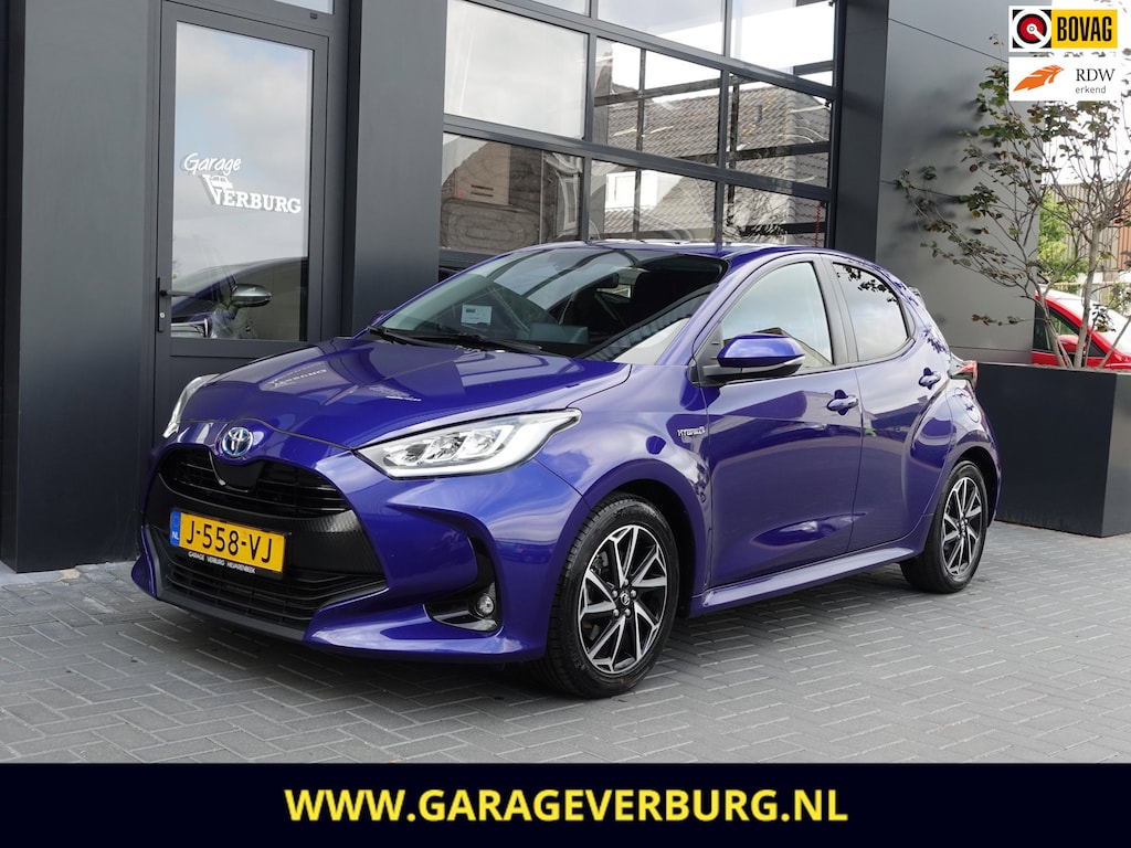 Toyota Yaris 1.5 Hybrid Dynamic (Navi/Carplay,Camera,AdaptiveCruise,Keyless,LED)
