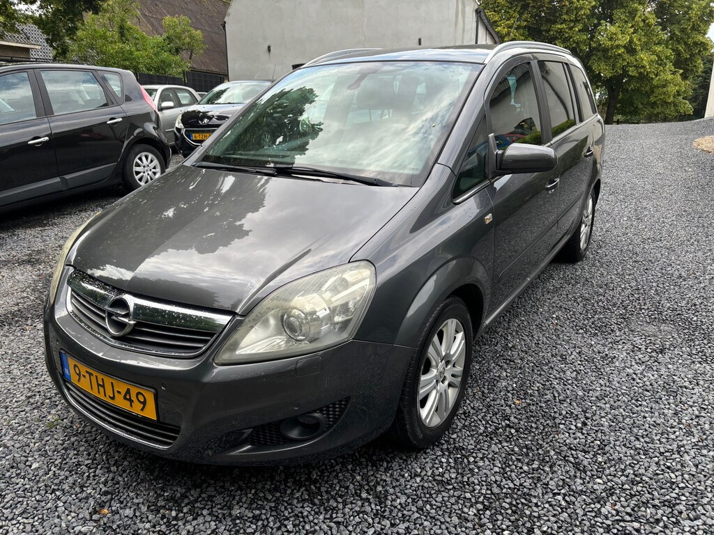 Opel Zafira 2.2 Cosmo VOL AUTOMAAT 7 PERSOONS