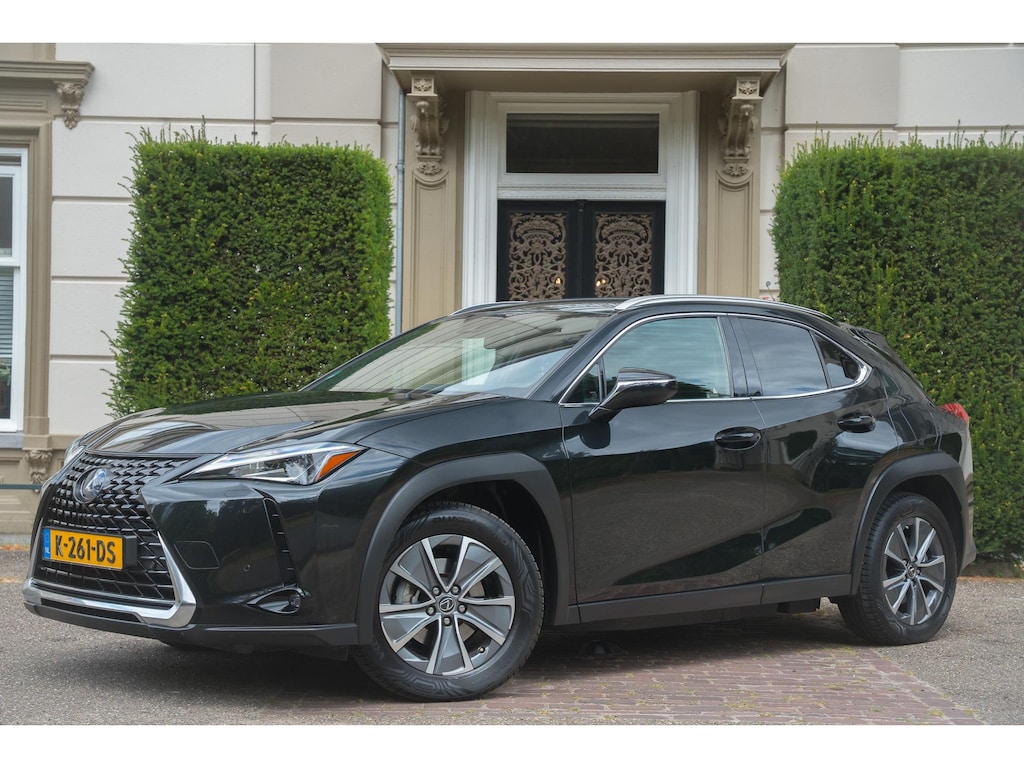Lexus UX 300e Luxury 54 kWh LEDER | CAMERA | KEYLESS | ORG NL 1E EIGN