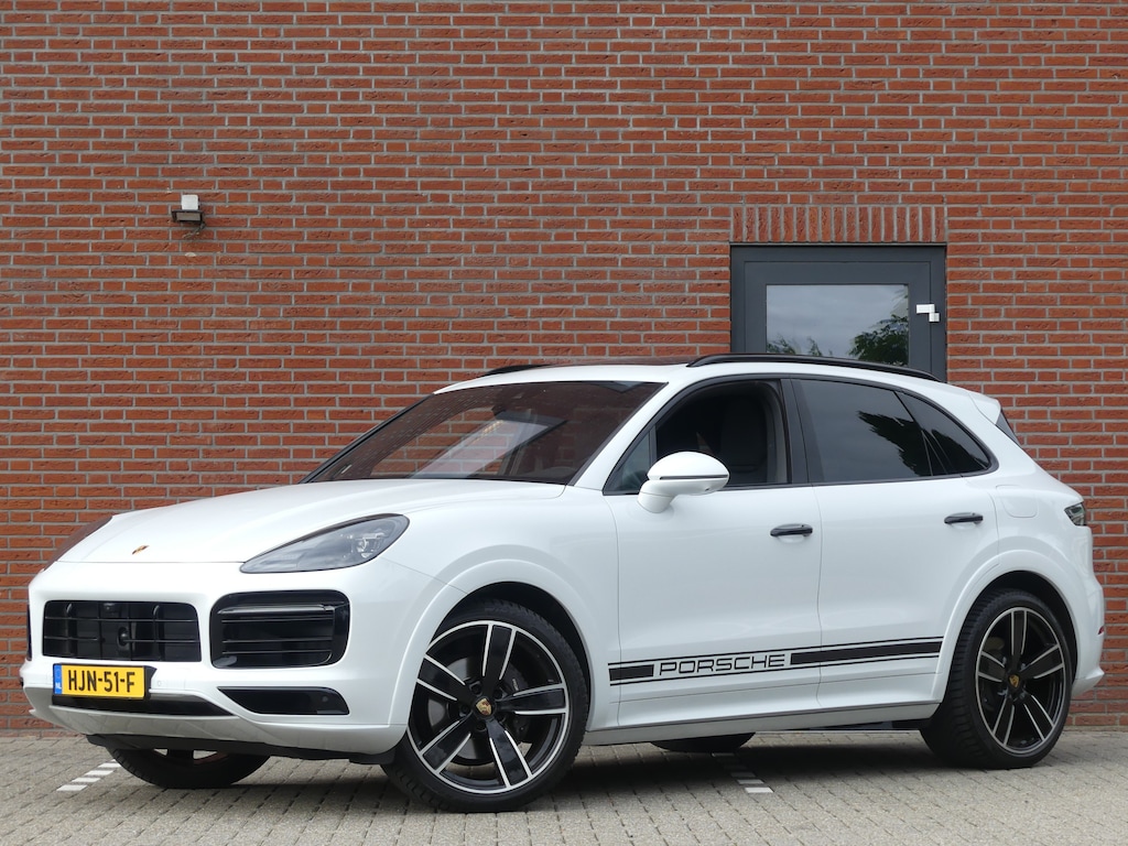 Porsche Cayenne 3.0 E-Hybrid Platinum Edition AS besturing Pano/Trekhaak