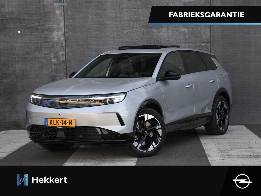Opel Grandland Electric GS 97kWh 231pk Automaat PANO-DAK | FOCAL | DODE HOEK | ADAP. CRUISE | DRAADLOOS OPLADEN | CAMERA