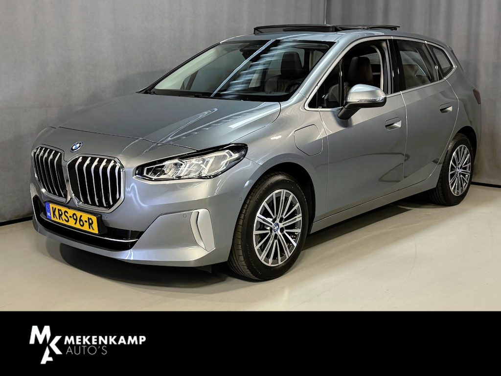BMW 2-Serie Active Tourer 225e xDrive Luxury Line 17"/Leder + memory/Panoramadak/Camera/Apple Carplay & Android Auto