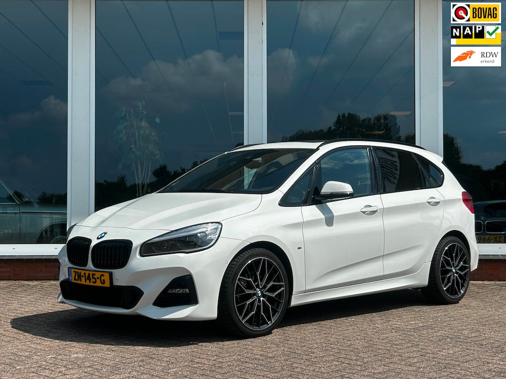 BMW 2-Serie Active Tourer 220i High Executive M-Sport - Leder - Panorama - Head UP - 1e eigenaar