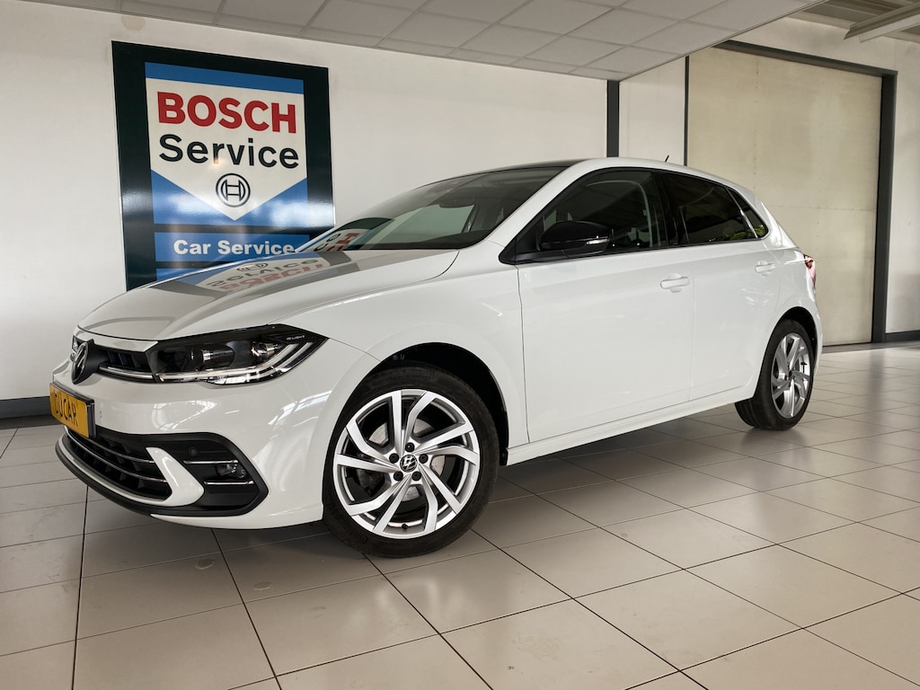 Volkswagen Polo 1.0 TSI style DSG 5 Drs 81kw / 110 PK Carplay  /IQ Light /Stoelverwarming / Navigatie / Cruise controle