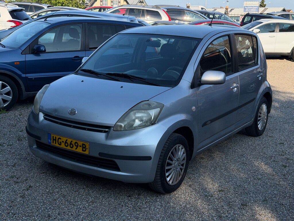 Daihatsu Sirion 2 1.3-16V Comfort Automaat Airco Rijdt en Schakelt goed Betrouwbaar