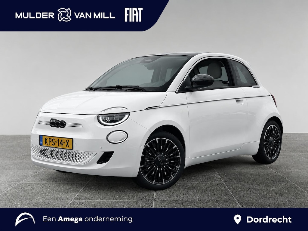 Fiat 500 La Prima EV 42kWh 118pk | NAVI | APPLE CARPLAY / ANDROID AUTO | STOELVERW. | LEDER | PANODAK |