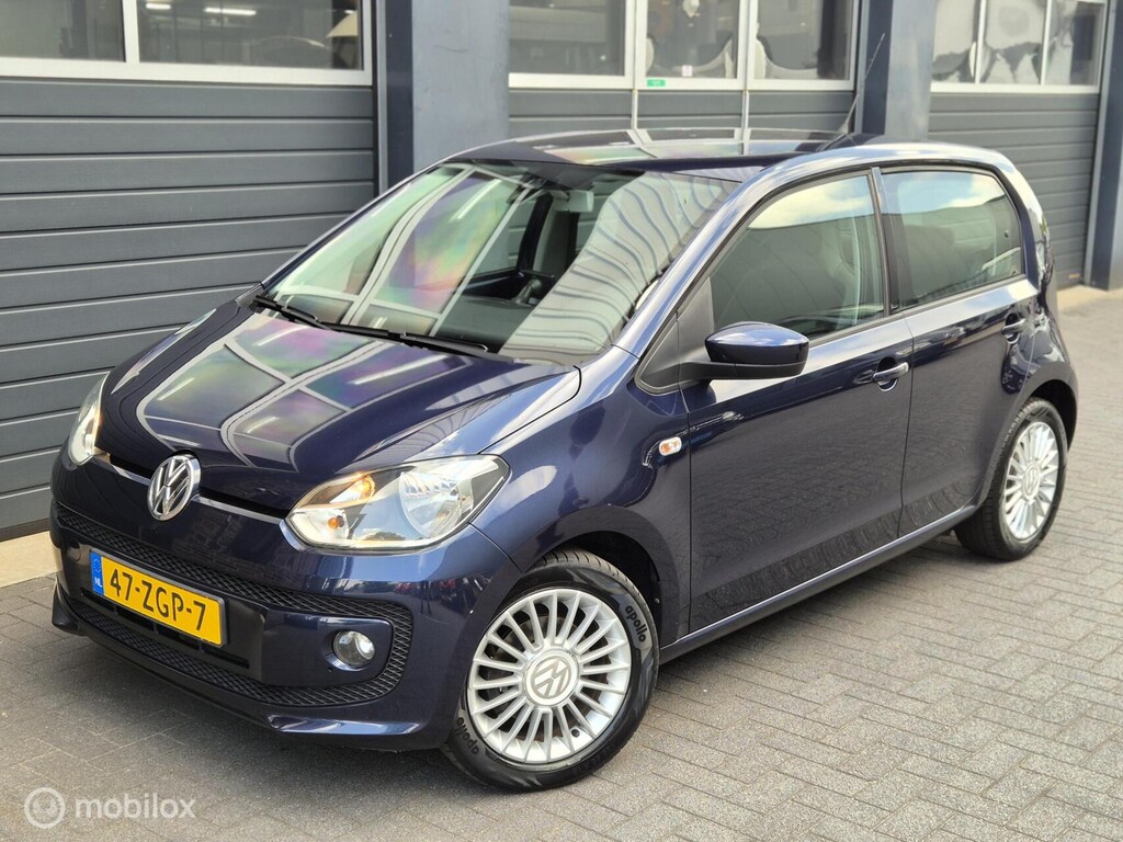 Volkswagen Up! 1.0 high up! BlueMotion | NAVI | PDC | CRUISE | AIRCO |