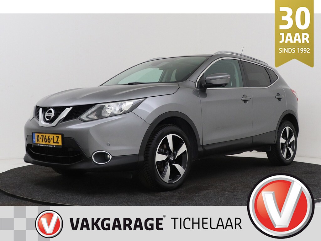 Nissan Qashqai 1.6 N-Connecta | Panoramadak | Navi | 360 camera | Trekhaak |