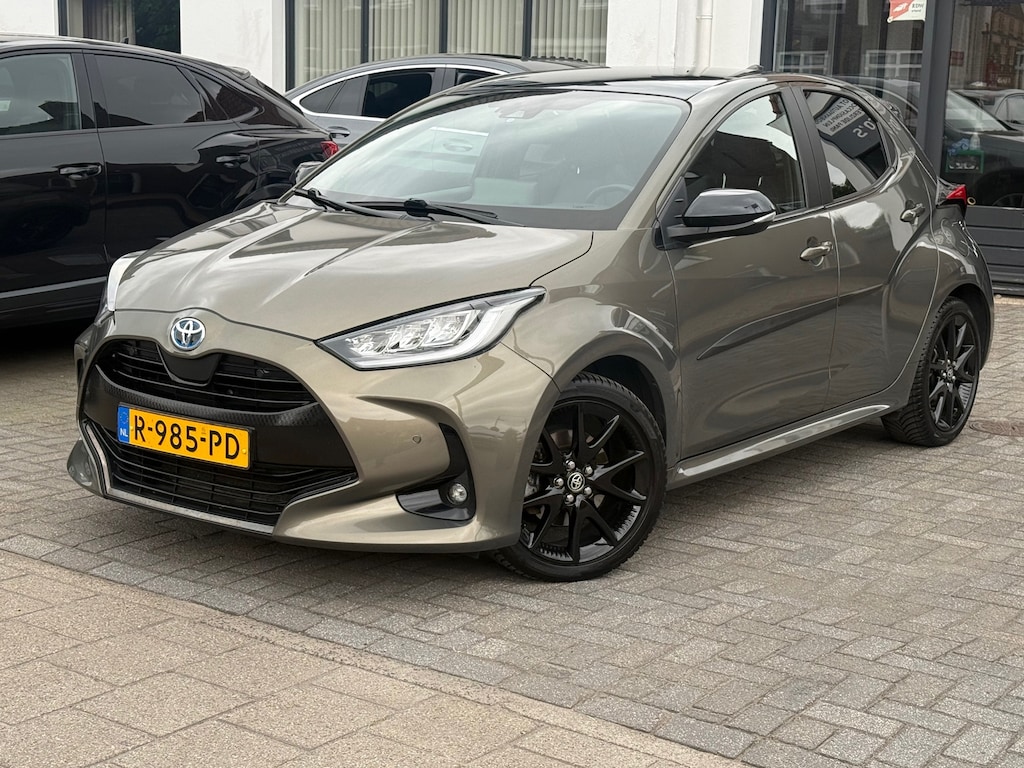 Toyota Yaris 1.5 Hybrid Executive, Apple Carplay/Android,Navigatie,Stoelverwarming,Stuurverwarming